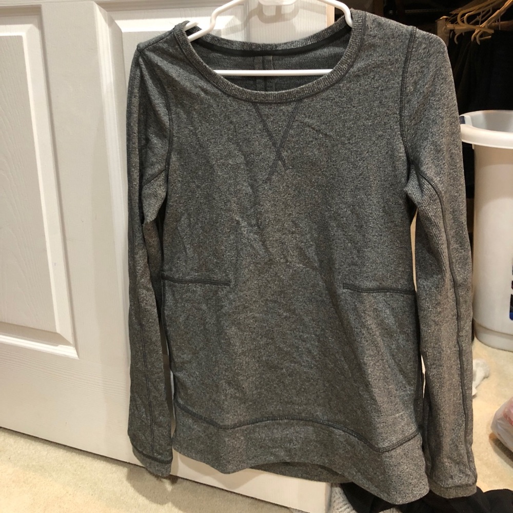 Lululemon gray sweatshirt